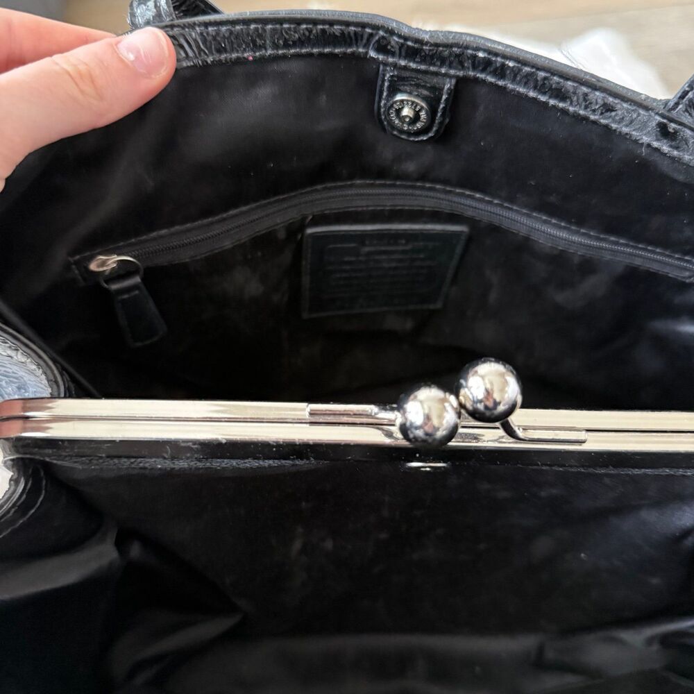 Coach Signature C Stitch Leather Kisslock Shoulder Bag - Picture 3 of 4